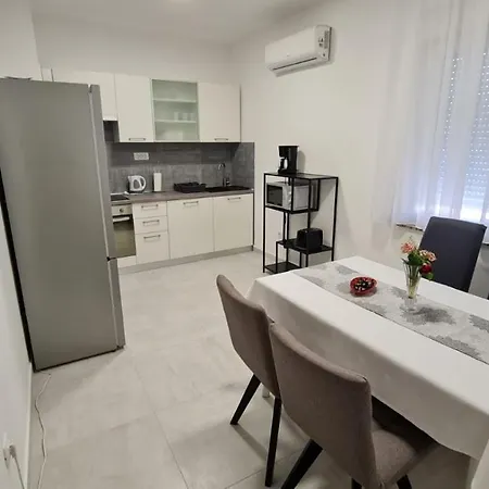 Gostinjska kuća Magnolija Rijeka